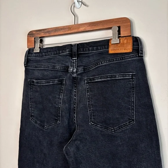 Denim Forum The Arlo High Rise Straight Jean Raw Hem Faded Black Size 30 26L - Picture 7 of 11